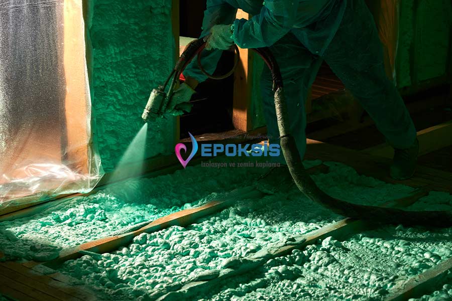Poliüretan Sprey Köpük Uygulaması Püskürtme